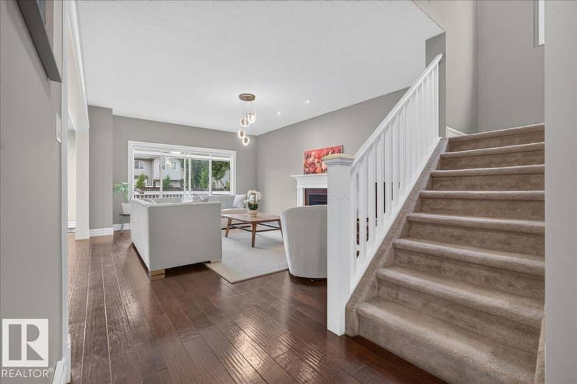 11408 15 AV SW — photo 11 of 40