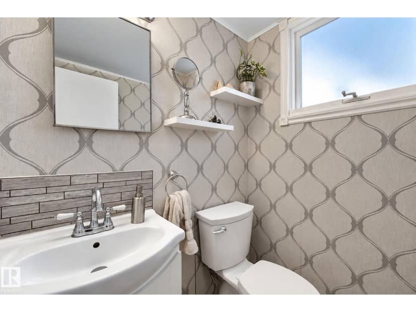 9 Akins Dr — photo 13 of 37