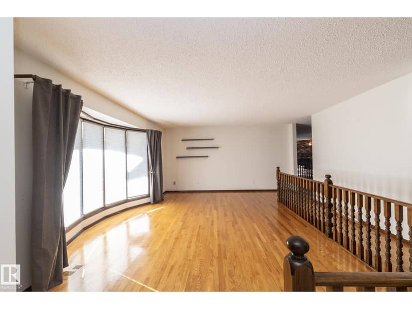 18412 82 AV NW — photo 15 of 40