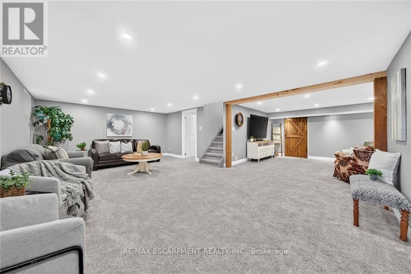 225 Maccrae Drive — photo 27 of 40