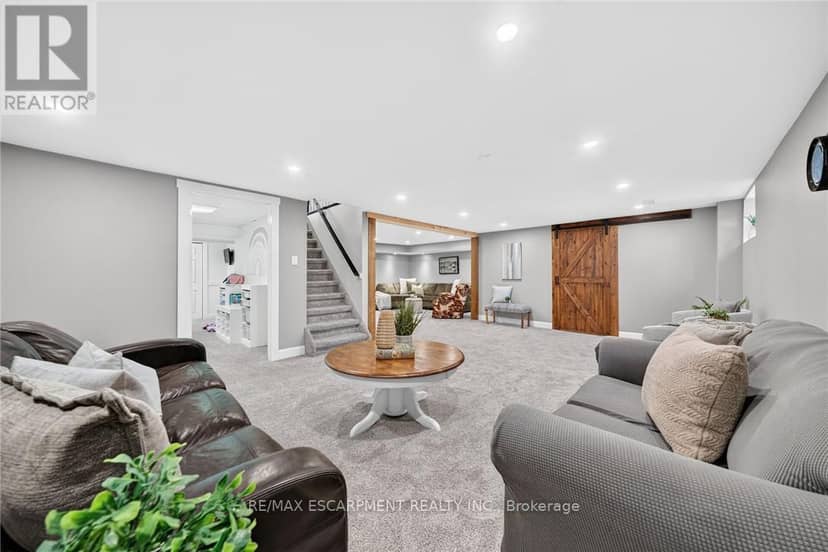 225 Maccrae Drive — photo 28 of 40
