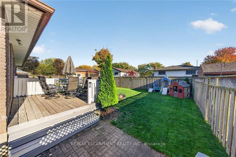 225 Maccrae Drive — photo 39 of 40