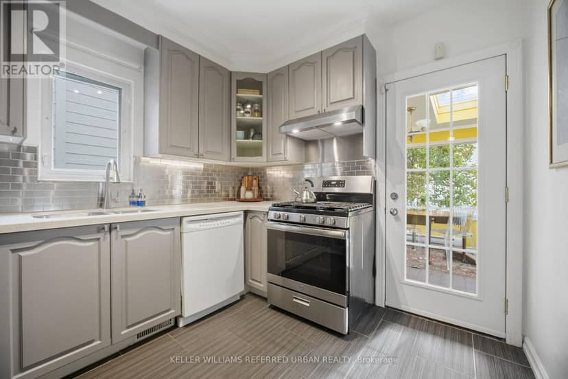 53 Bowie Avenue — photo 11 of 26