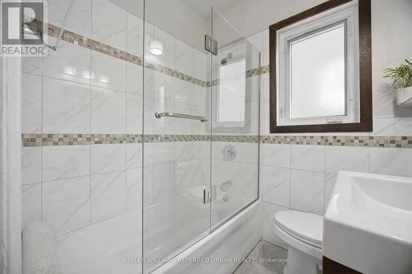 53 Bowie Avenue — photo 16 of 26