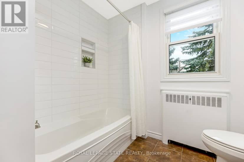 366 Aberdeen Avenue — photo 30 of 40