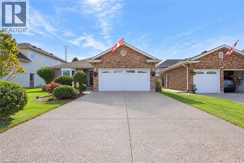 93 WELLANDVALE Drive, Welland, photo 2