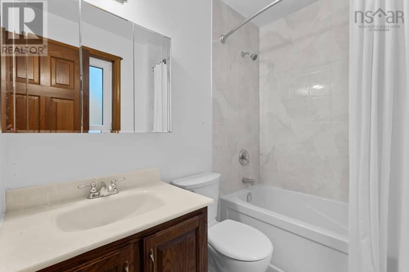 24 Rossi Drive — photo 30 of 40