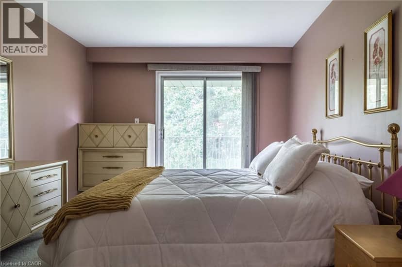 14 WOODSIDE Drive — photo 23 of 40