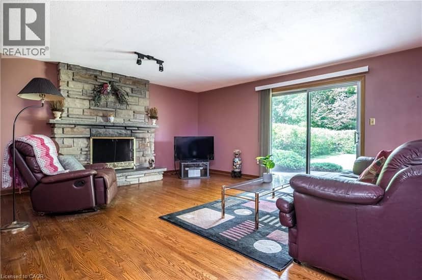 14 WOODSIDE Drive — photo 28 of 40