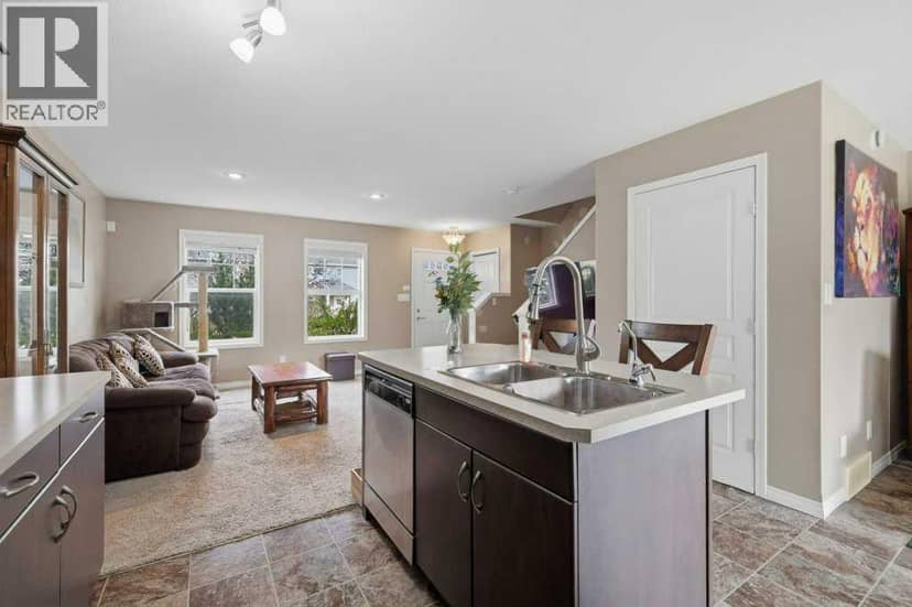 10 Rafferty Court, Sylvan Lake, photo 6