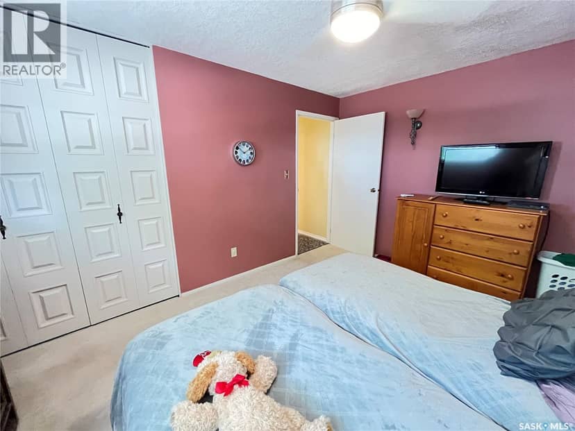 202 Hood STREET — photo 31 of 40