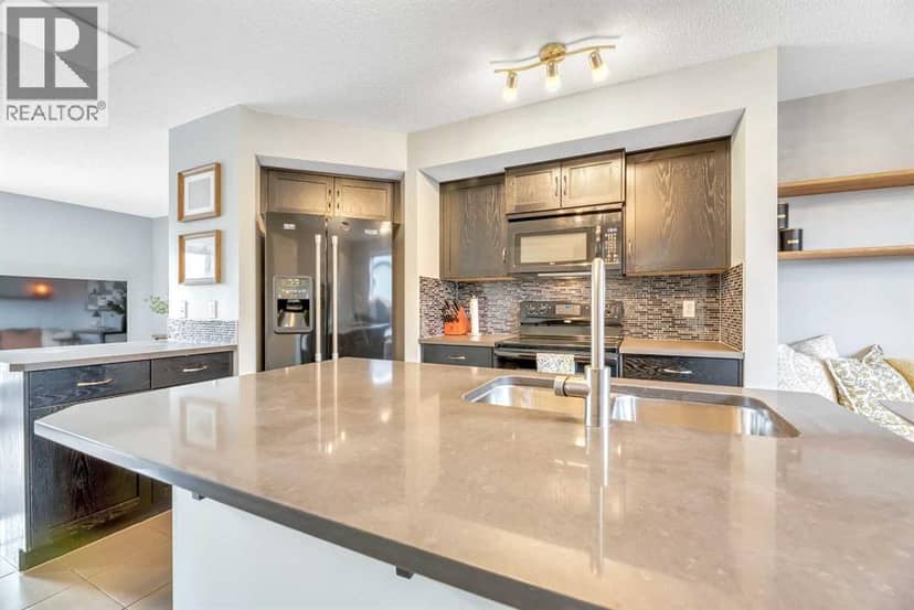 212 Walden Drive SE — photo 13 of 40