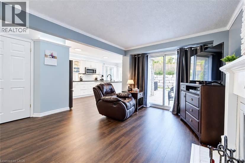 13 GATEVIEW Drive — photo 10 of 38