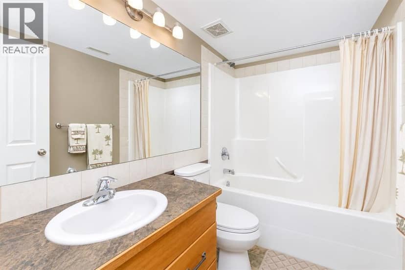 44 Isaacson Crescent — photo 20 of 30