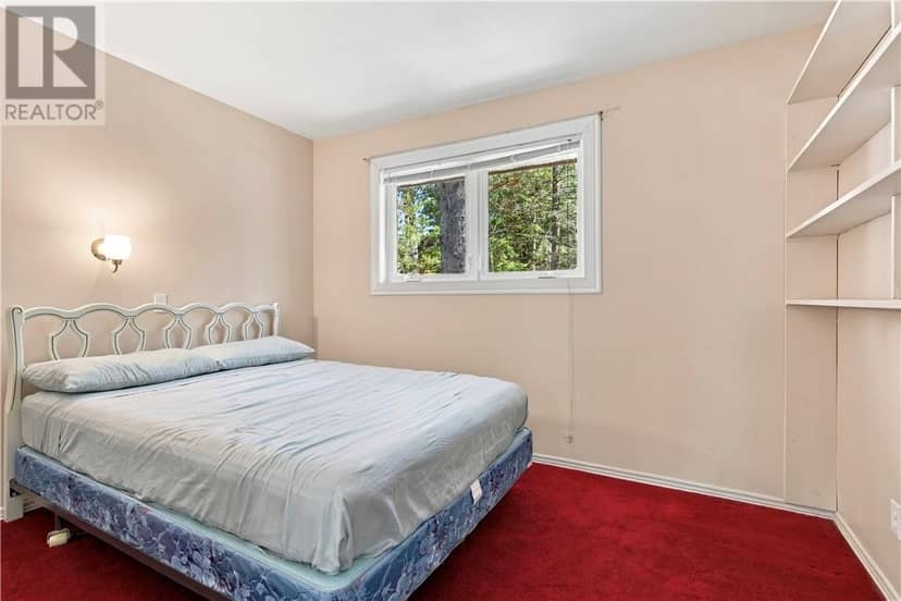 12 Calford Street — photo 18 of 40