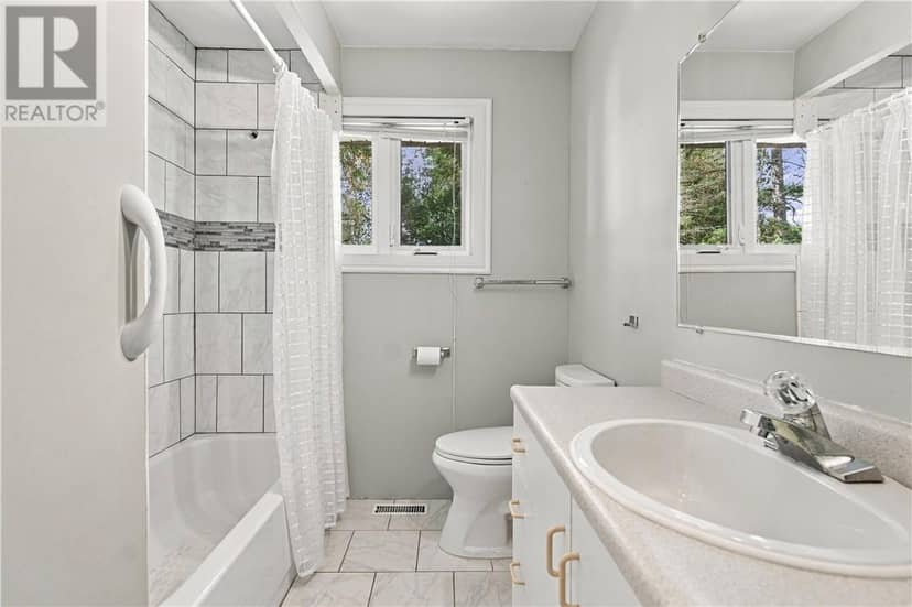 12 Calford Street — photo 20 of 40
