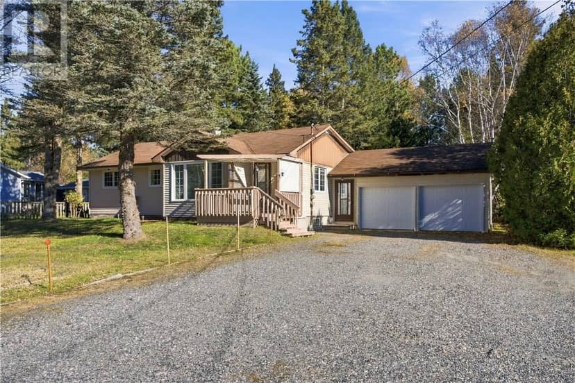 12 Calford Street — photo 3 of 40