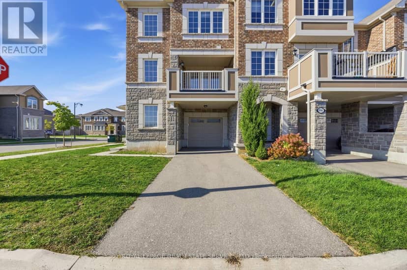 998 Balsam Court, Milton, photo 4