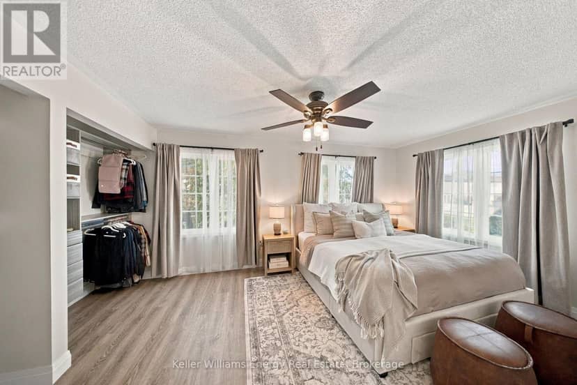 258 Bons Avenue — photo 26 of 40