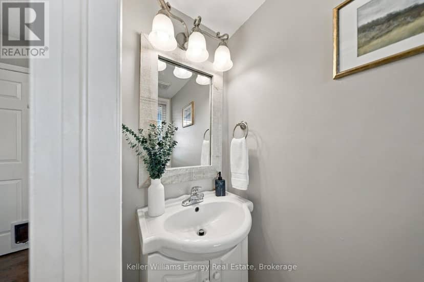 258 Bons Avenue, Clarington, photo 5