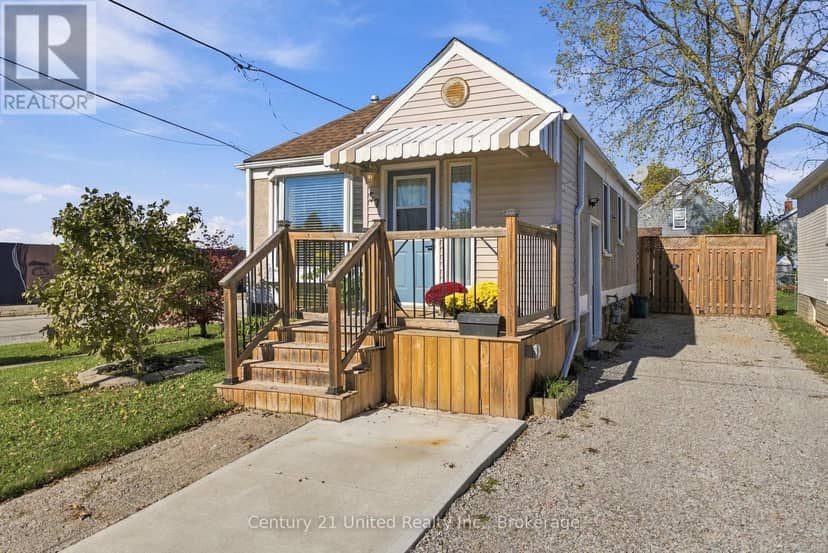 57 Sherwood Avenue, St. Catharines