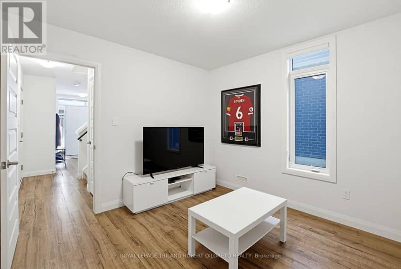 149 - 3260 Singleton Avenue, London South, photo 5