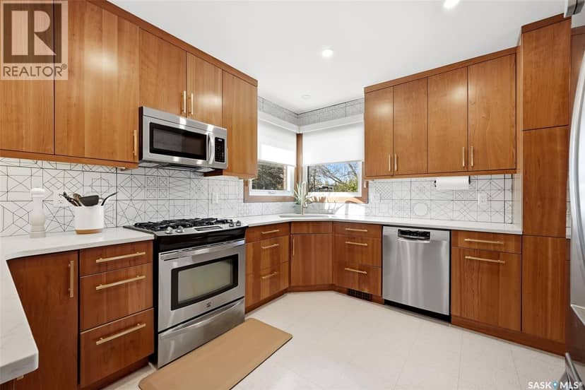 53 Calder CRESCENT — photo 14 of 40