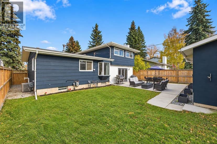 543 Willingdon Boulevard SE — photo 39 of 40
