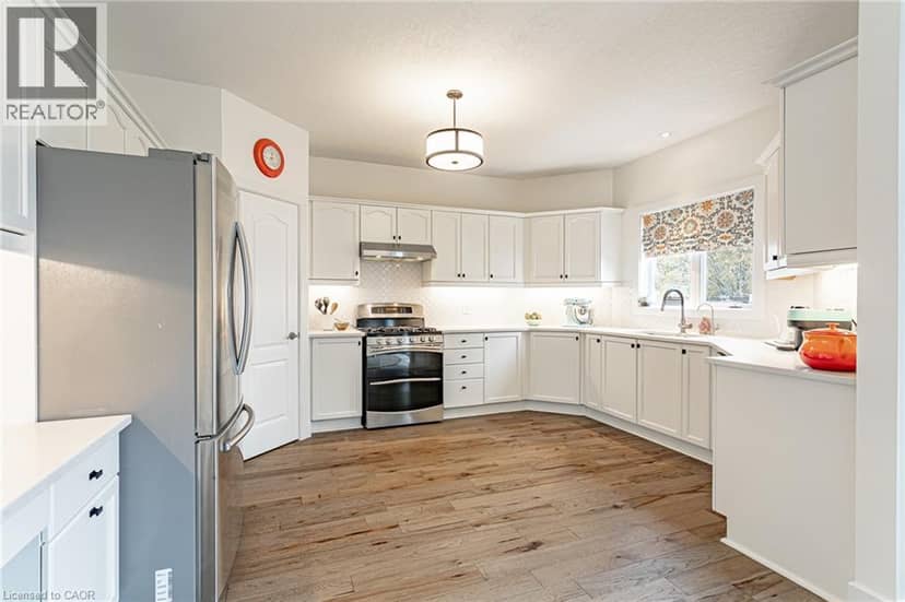 312 SCHOONER Crescent — photo 12 of 40