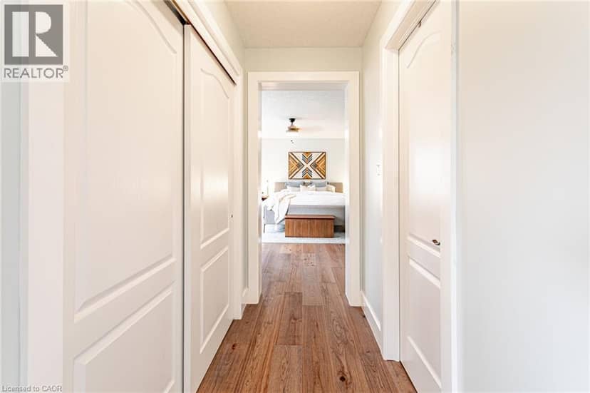 312 SCHOONER Crescent — photo 20 of 40