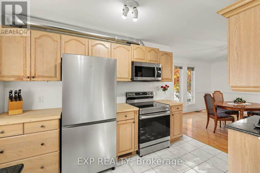 377 Allen Boulevard — photo 13 of 40