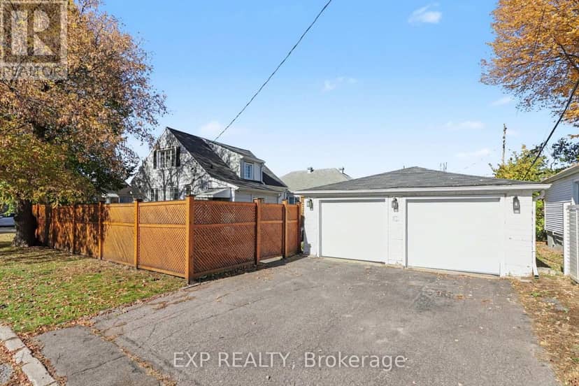 377 Allen Boulevard — photo 26 of 40