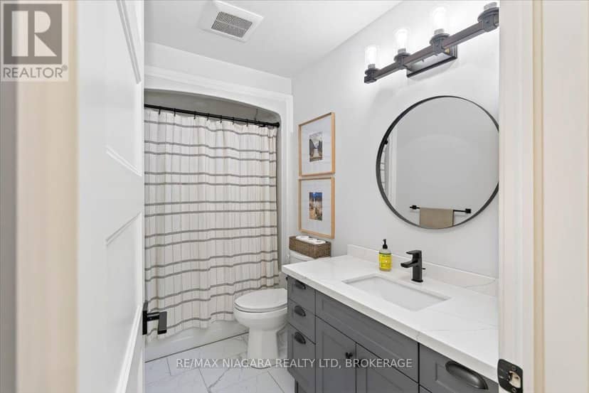 7331 Sherrilee Crescent — photo 31 of 40