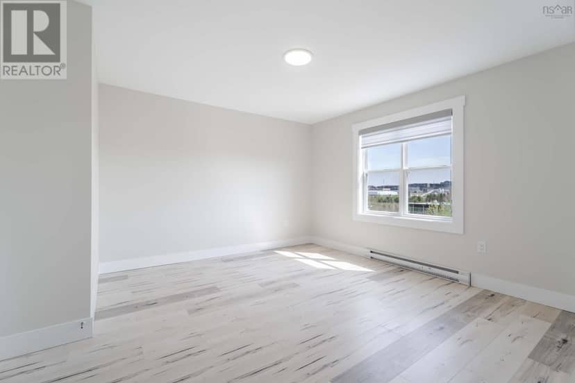 19 Flatrock Crescent — photo 18 of 36