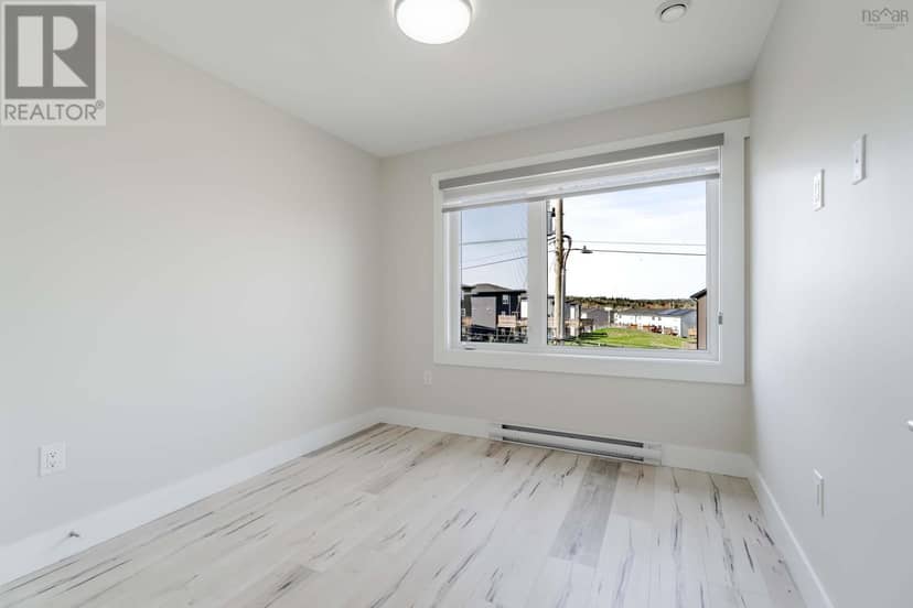 19 Flatrock Crescent — photo 23 of 36