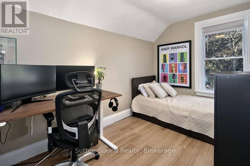1219 2nd Avenue E — photo 17 of 28