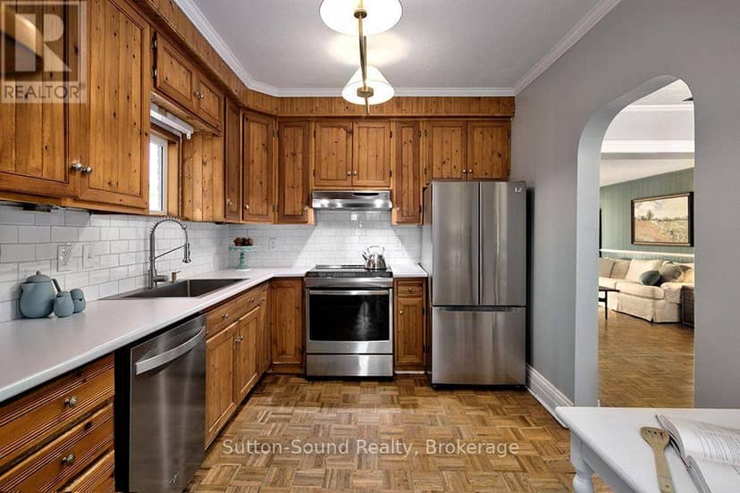 1219 2nd Avenue E — photo 9 of 28