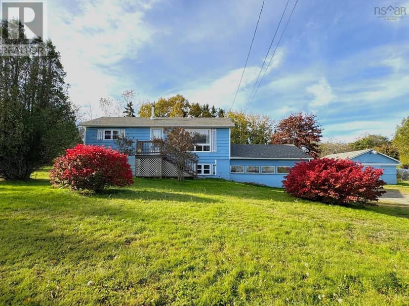 52 Dunhams Landing Road, Arcadia