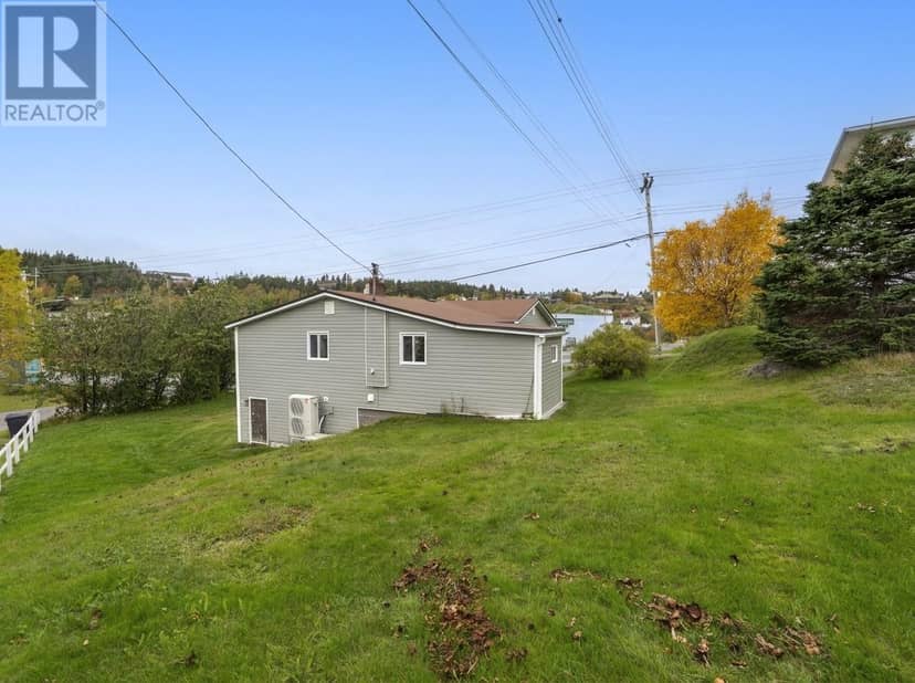 207 Main Road — photo 33 of 40