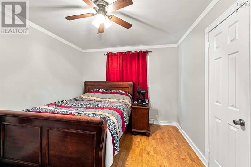 1081 Tufts Avenue — photo 14 of 30