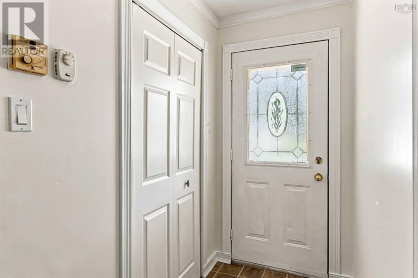 1081 Tufts Avenue, Greenwood, photo 4