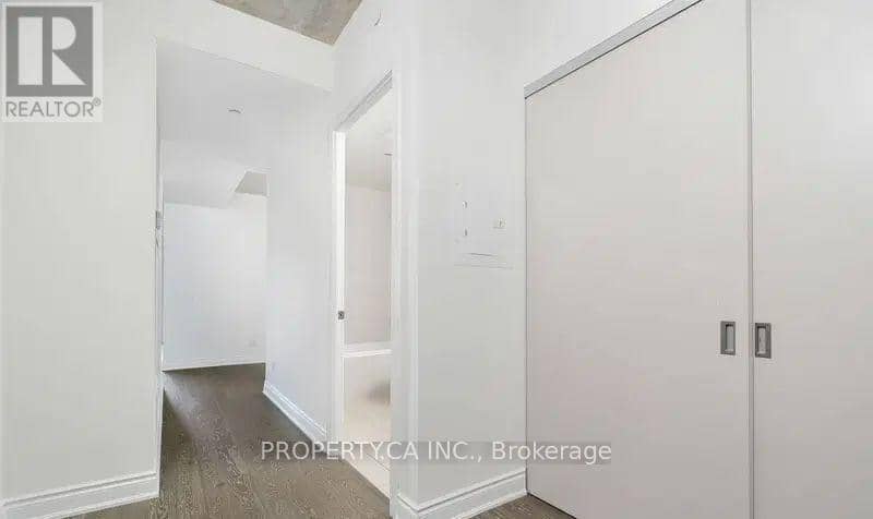 301 - 608 Richmond Street N, Toronto, photo 4