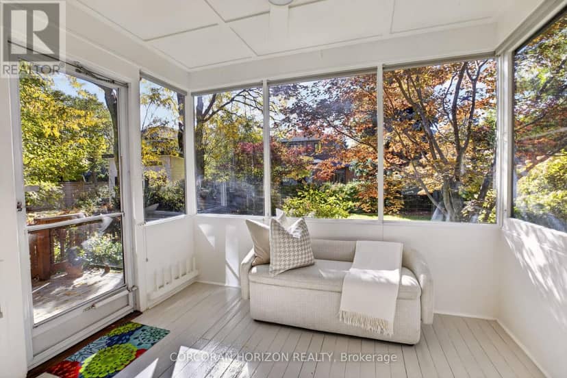 27 Armour Boulevard — photo 21 of 29