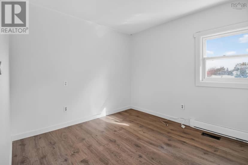 65/67 Brian Drive — photo 14 of 39