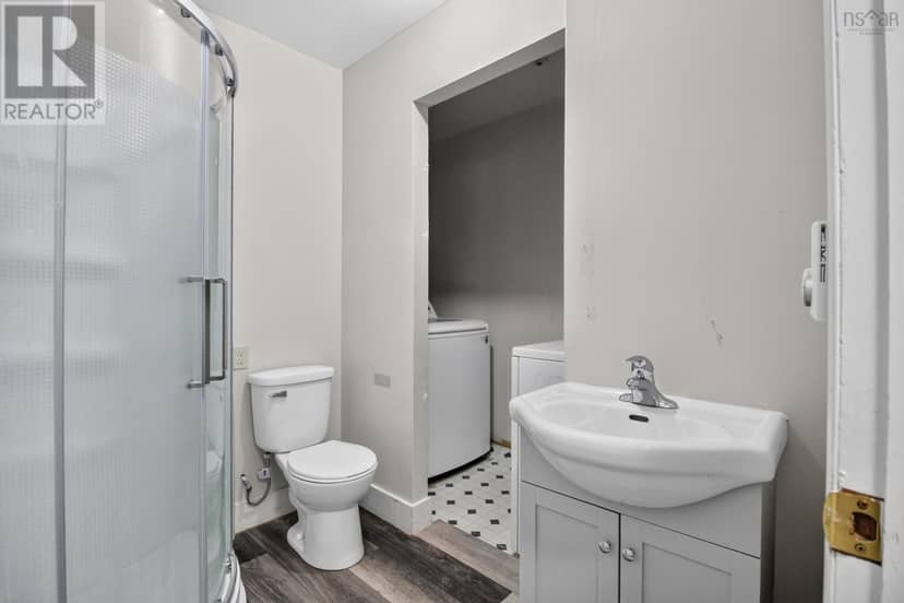 65/67 Brian Drive — photo 11 of 39