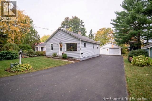 141 Claremont Drive — photo 1 of 33