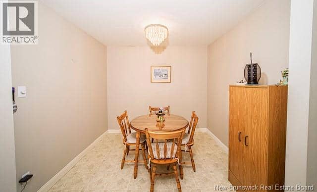 141 Claremont Drive — photo 9 of 33