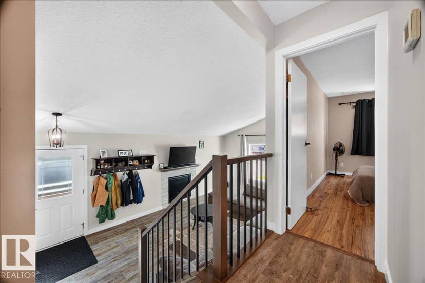 39 McNabb Cr — photo 25 of 40