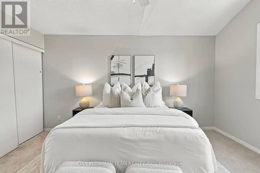 980 Langford Street — photo 30 of 40