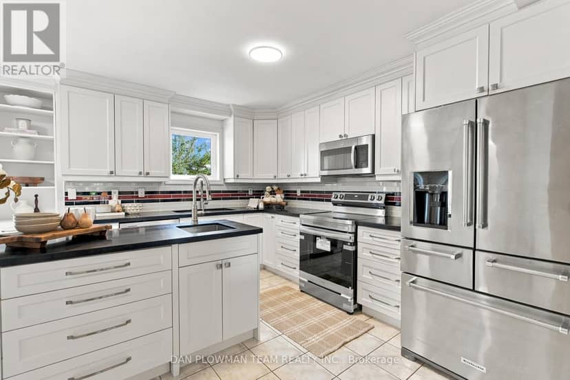 980 Langford Street, Oshawa, photo 8